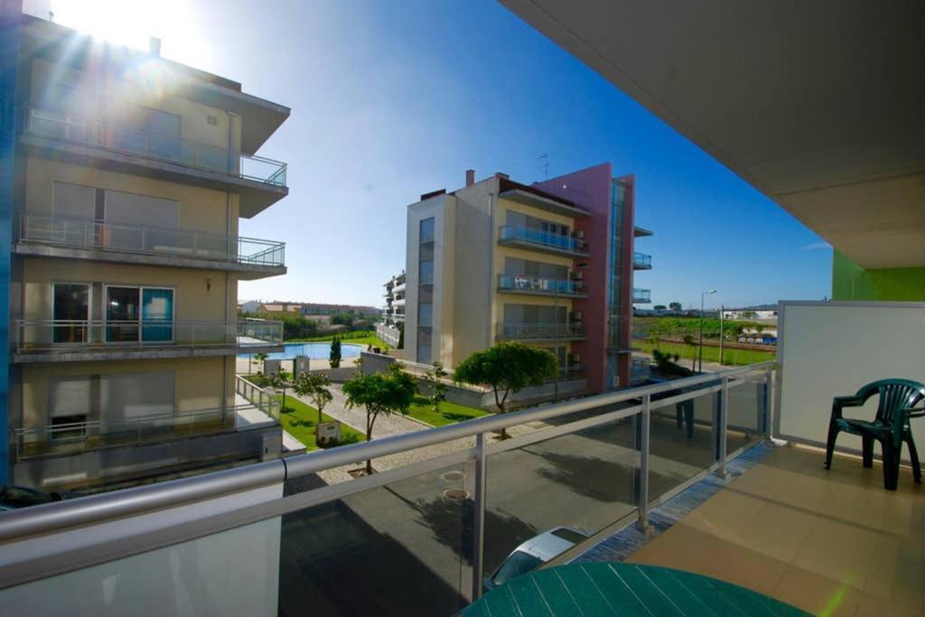 Parasol Appartment São Martinho do Porto Dış mekan fotoğraf