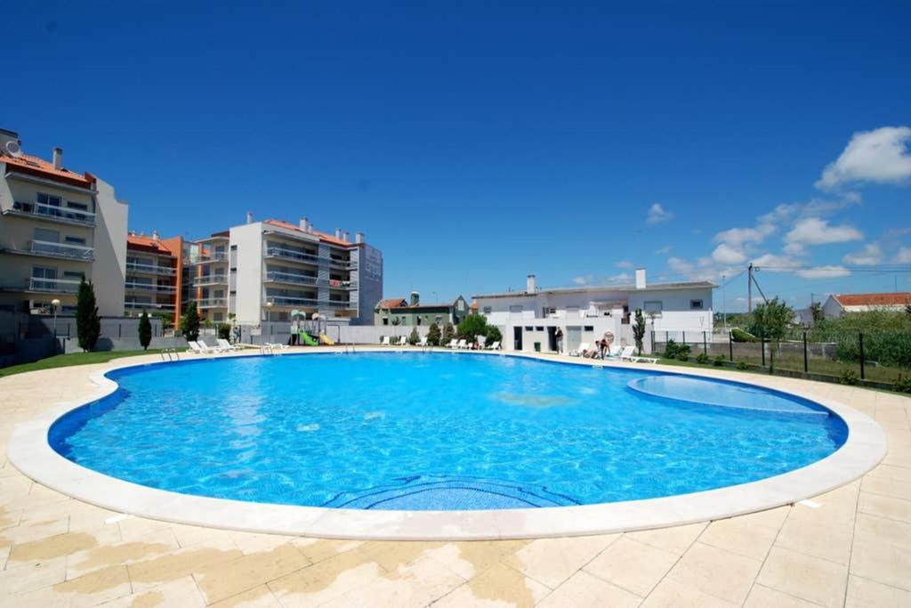 Parasol Appartment São Martinho do Porto Dış mekan fotoğraf